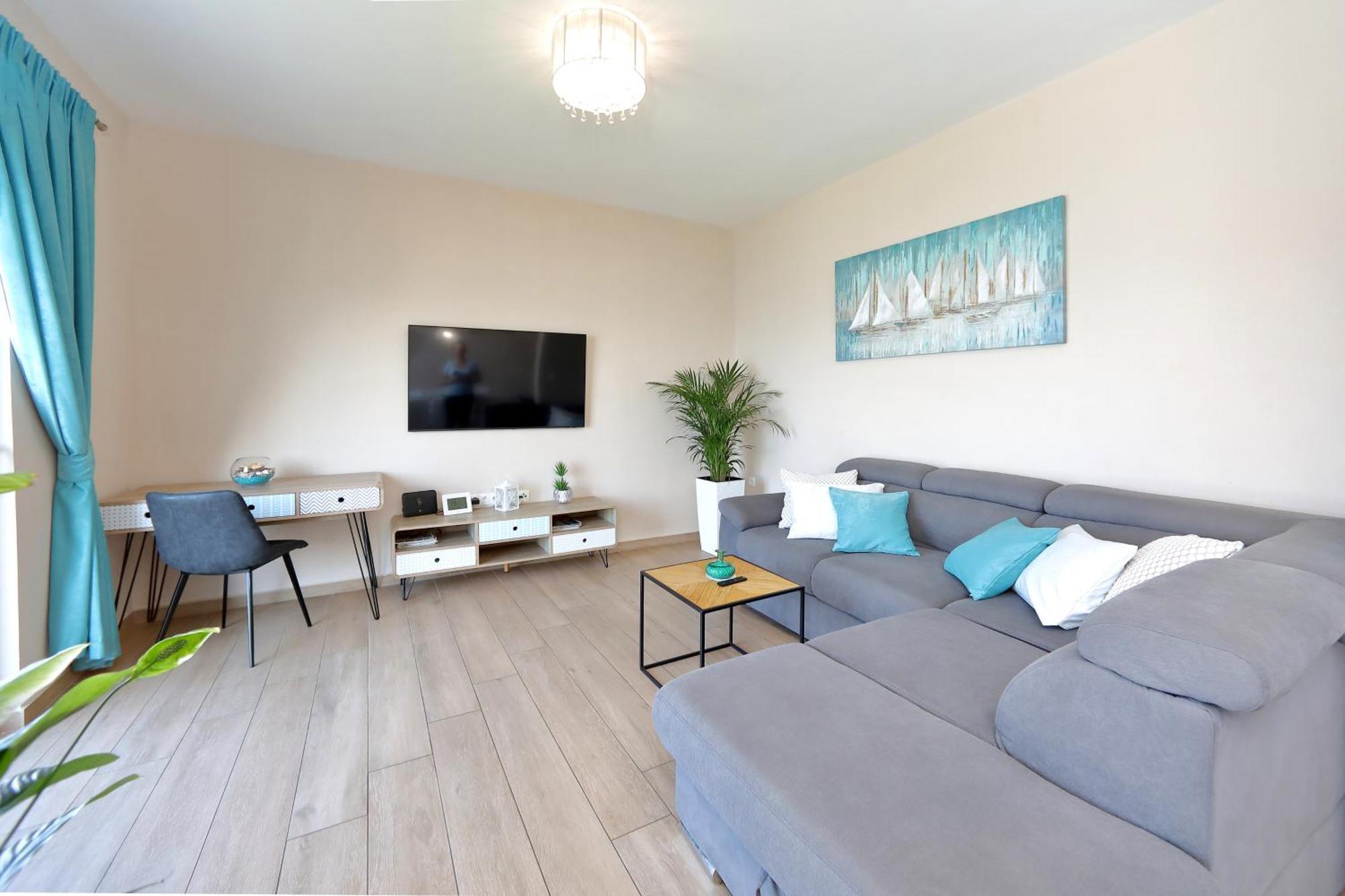 Aqua Apartment *
